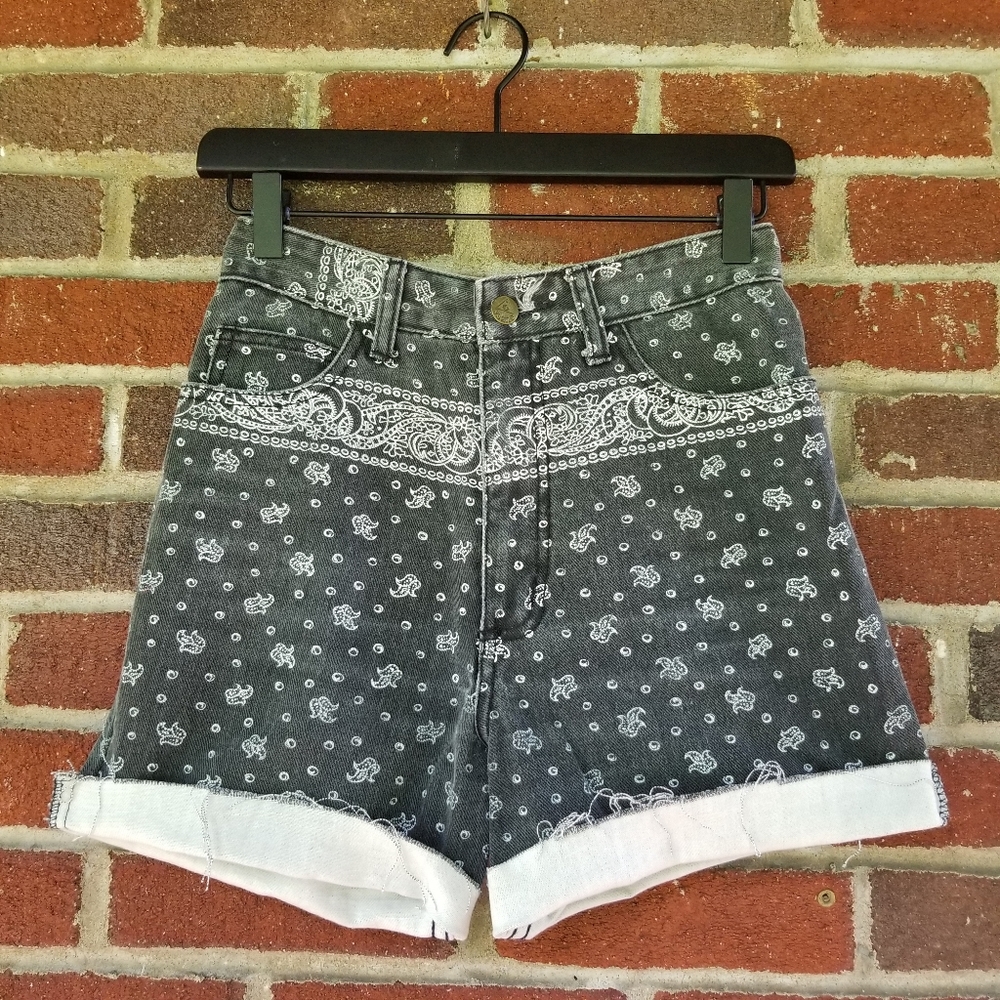 VTG 80s 90s GUESS | High Rise Paisley Denim